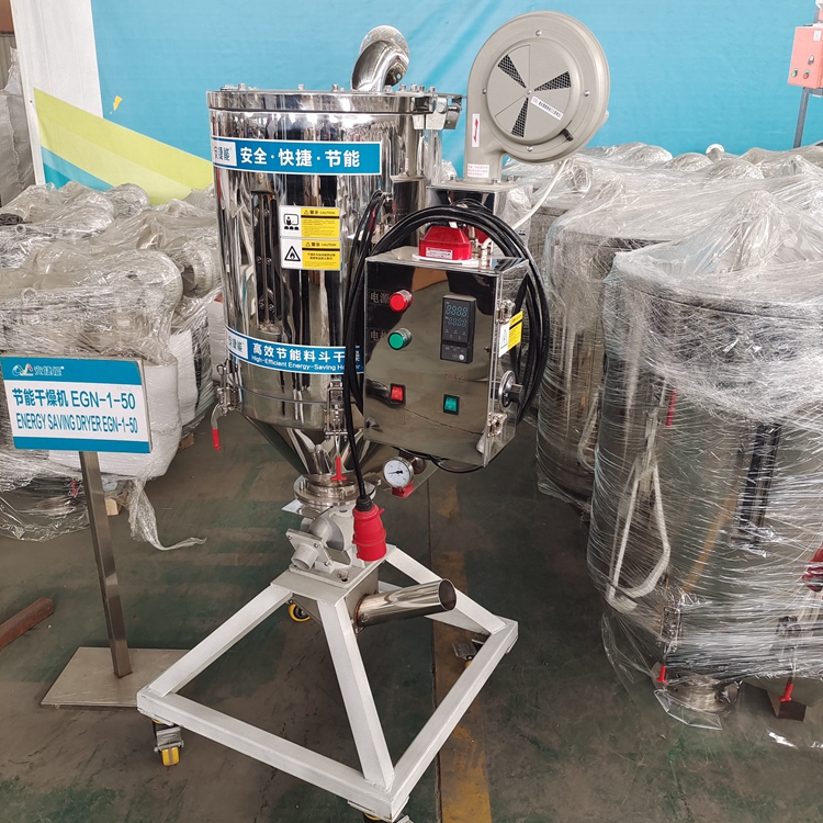 塑料干燥机在汽车配件注塑加工厂的作用是什么？