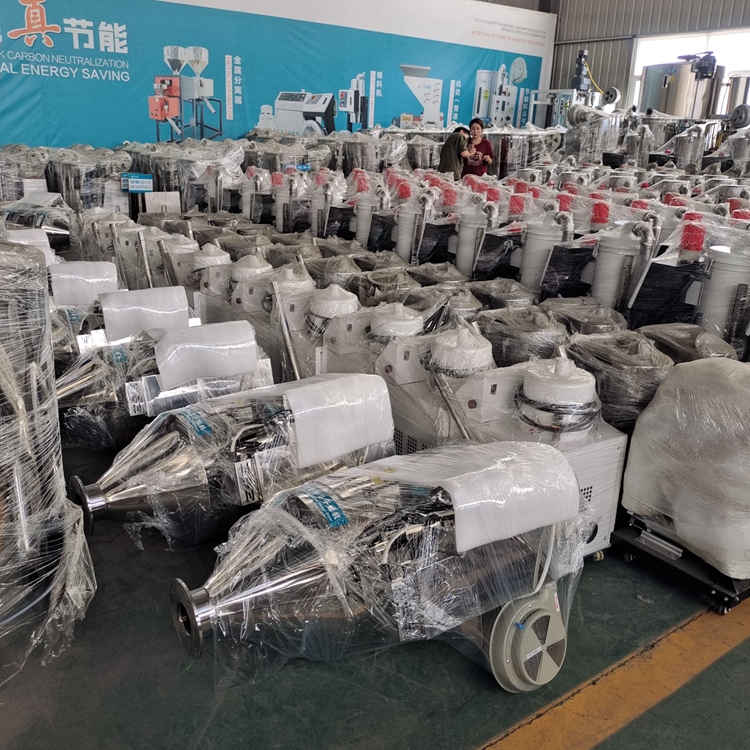 塑料干燥机的五大优势