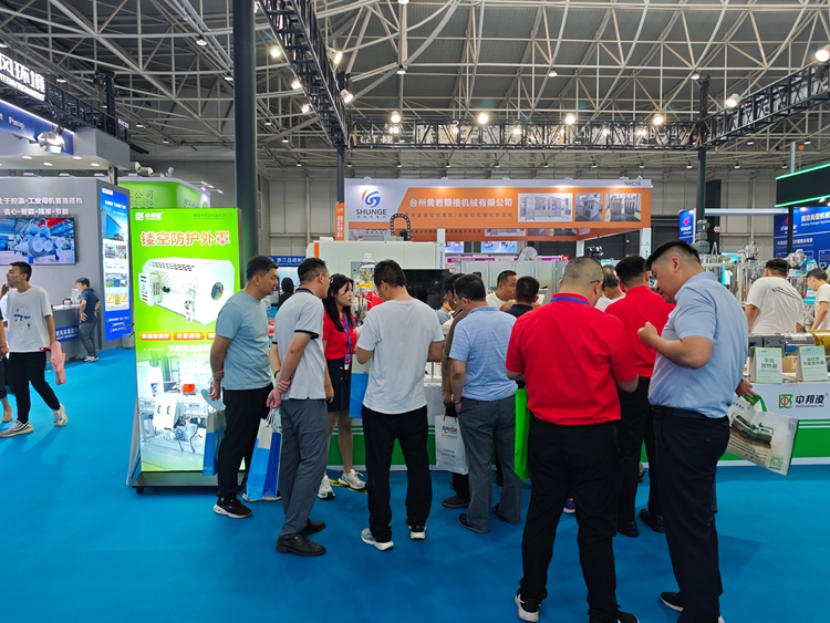 青岛中邦凌精彩亮相 2024 年“亚太橡塑展”