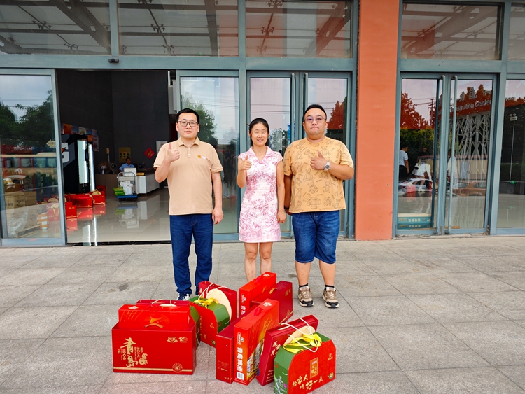 青岛安捷能祝大家中秋快乐！