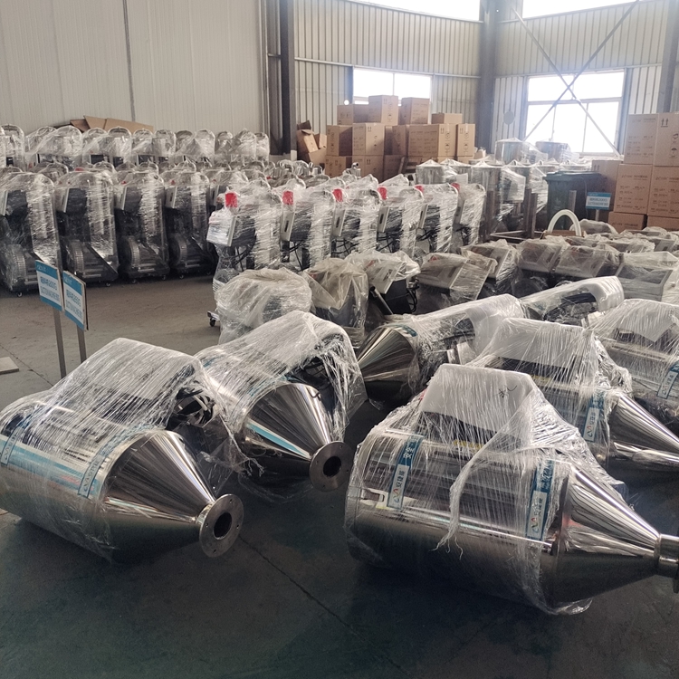 料斗式塑料干燥机与双色注塑机的配套应用 料斗式塑料干燥机与双色注塑机的配套应用