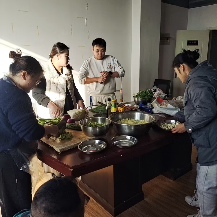 青岛安捷能 |饺香四溢庆元旦