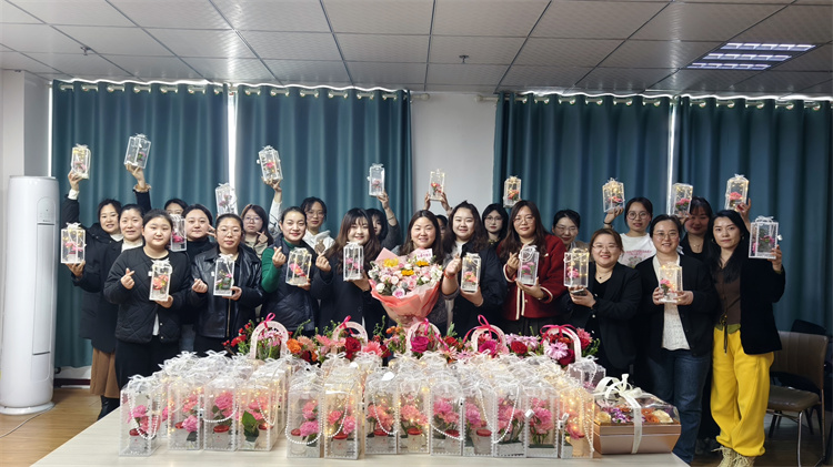 春风十里不如你—青岛安捷能女神节活动