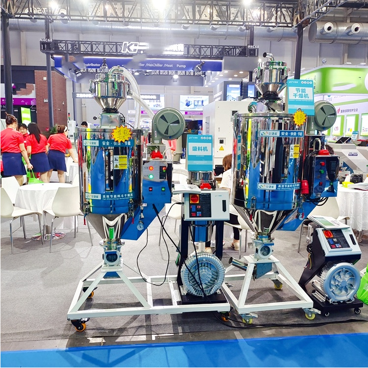 塑料干燥机：提升企业生产效益的智能利器